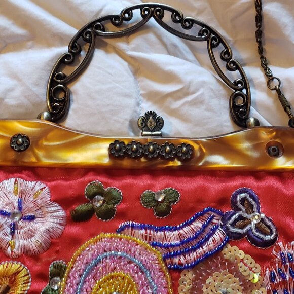 1990s Y2K Red Embroidered Beaded Sequins Bag Clutch Purse Mother of Pearl - Picture 4 of 11